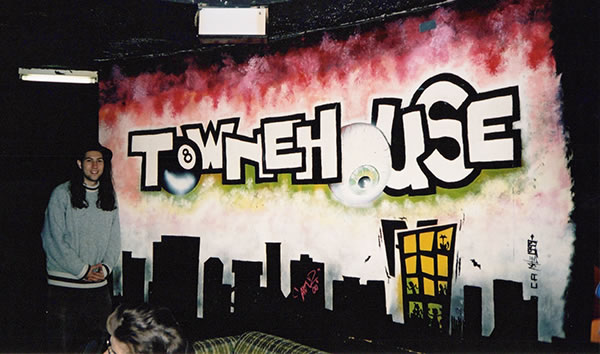 Lift - The Townehouse - Sudbury - 2000-10-07